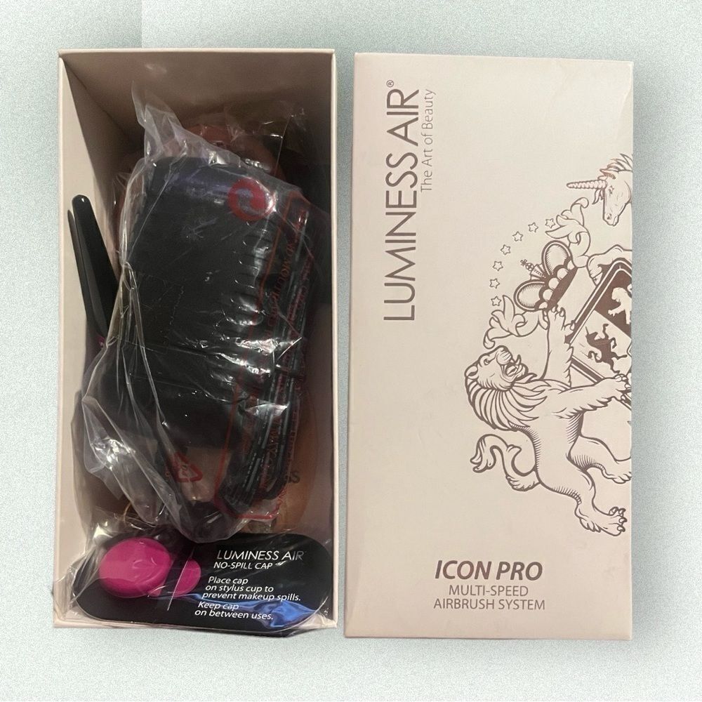 Luminess Air Icon Pro Multi Speed Airbrush‎ System,  LI-100RWT Brand New